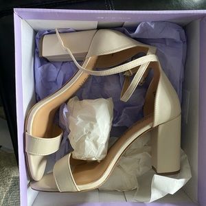 Steve Madden Brand New Women’s Heel